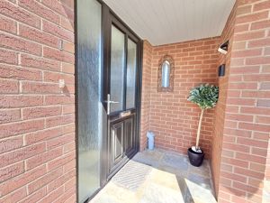 Photo 25- click for photo gallery